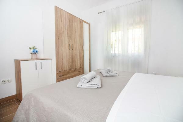 Appartement Mara à Rogoznica  Extérieur photo